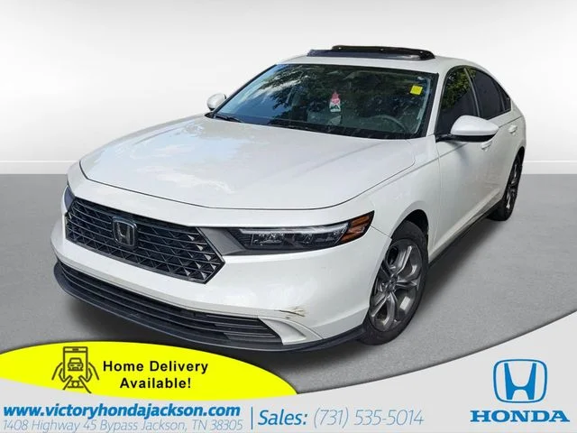 Used 2024 Platinum White Pearl Honda EX image 1