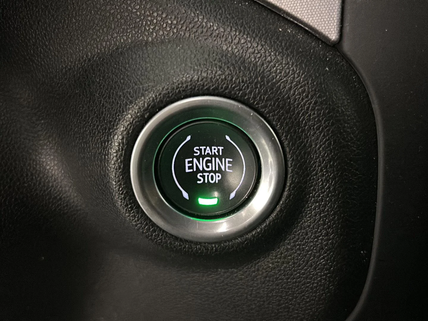 Used 2019 Dark Sky Metallic GMC SLE image 24