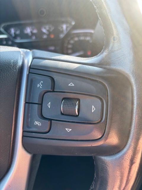 Used 2019 Summit White GMC SLE image 17