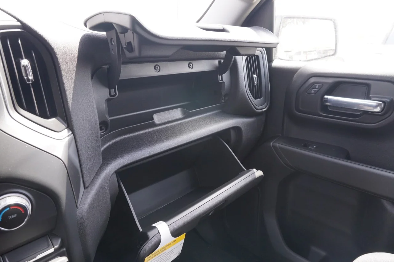 2026 Chevrolet Silverado 1500 Custom - Photo 37