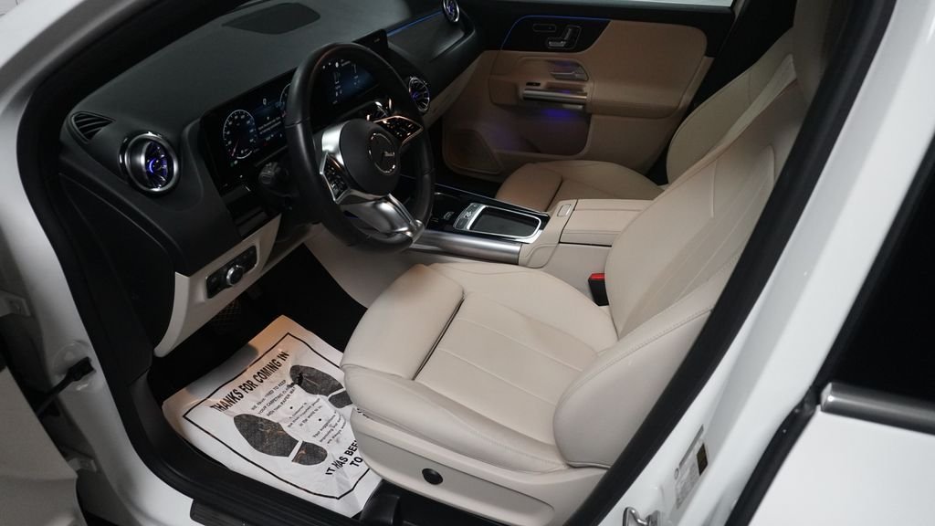 Certified Used 2026 White Mercedes-Benz GLA 250 image 36