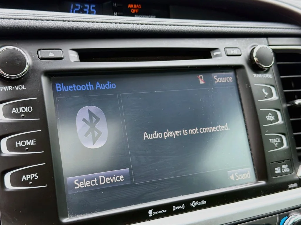 Used 2019 Black Toyota XLE image 15