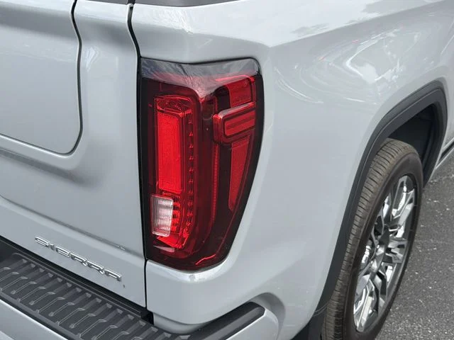 Used 2025 Gray GMC Denali Ultimate image 10