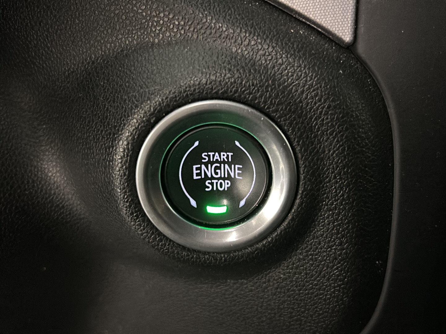 Used 2019 Dark Sky Metallic GMC SLE image 24