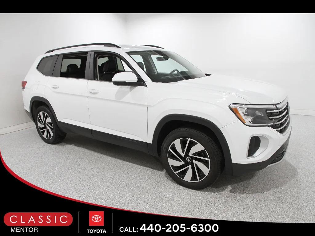 2024 Volkswagen Atlas 2.0T SE w/Tech 4MOTION's photo