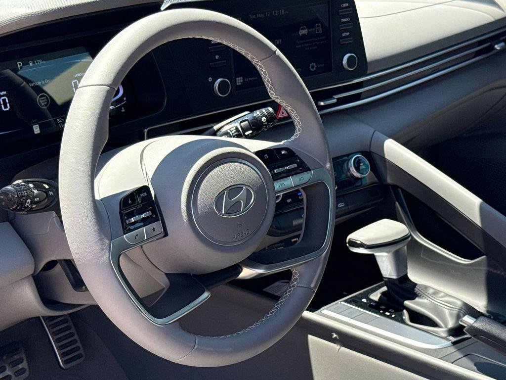 New 2026 White Hyundai SEL Sport image 16