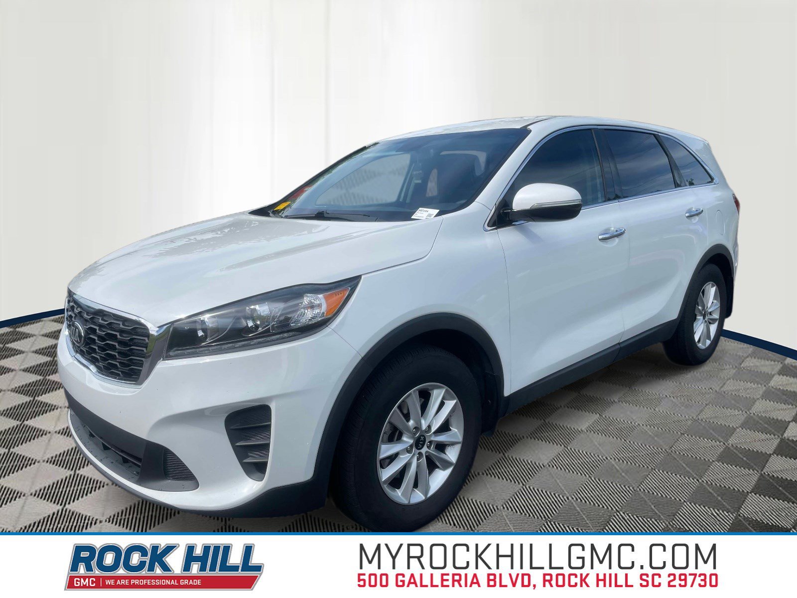 2019 Kia Sorento LX AT's photo