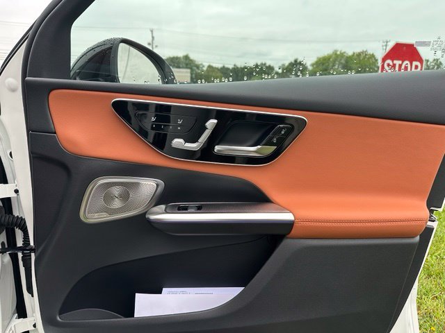 New 2027 Polar White Mercedes-Benz GLC 300 image 62