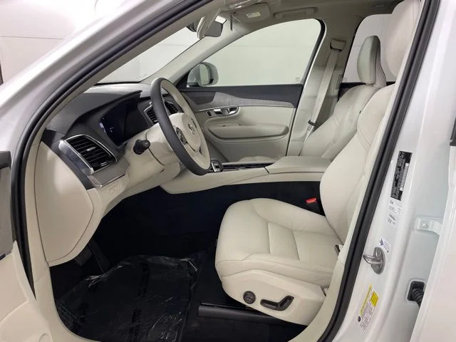 Certified Used 2025 White Volvo T8 AWD PLUS MANAGER SPECIAL image 18