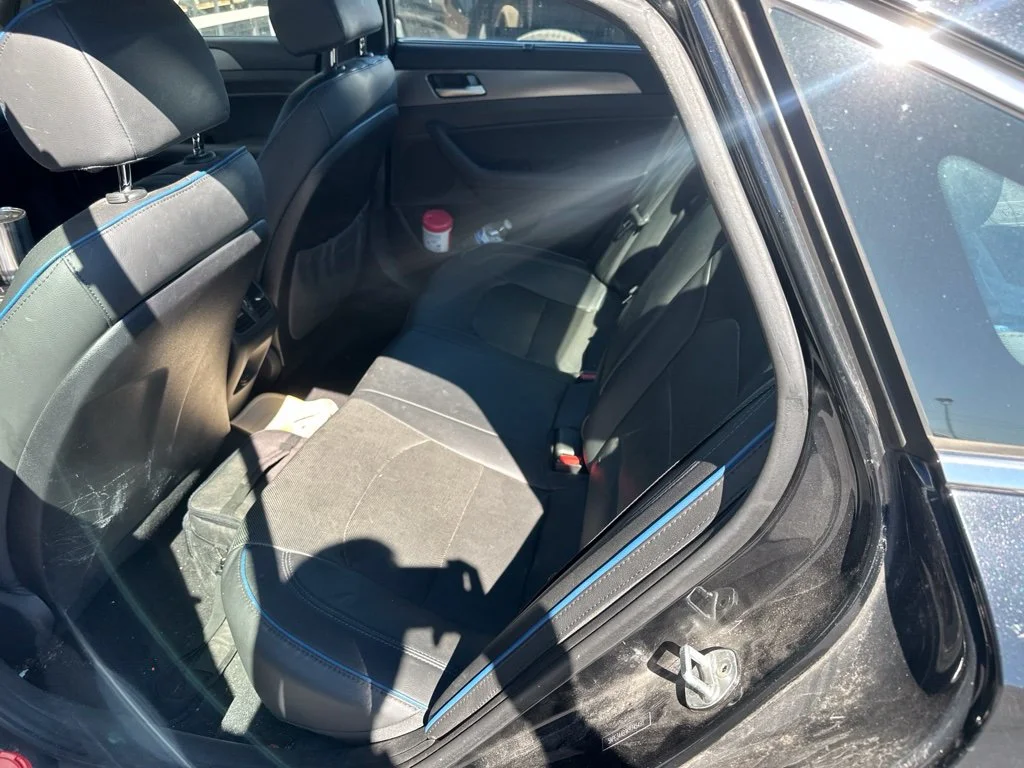 Used 2019 Black Hyundai Limited image 19