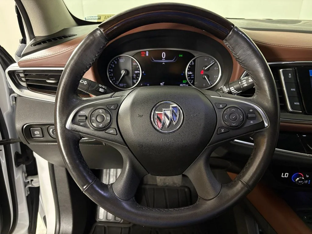 Used 2020 White Buick Avenir image 20