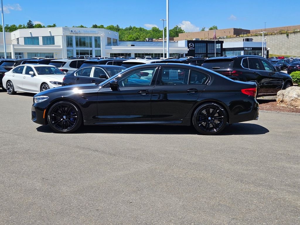 Used 2020 Black Sapphire Metallic BMW Base image 4