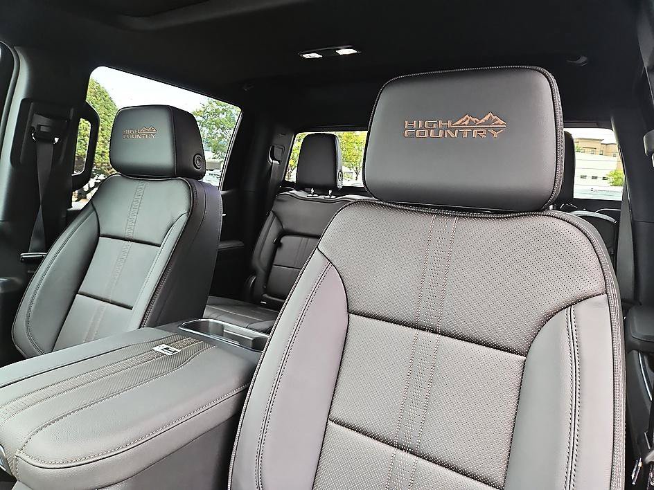2026 Chevrolet Silverado 1500 High Country - Photo 15