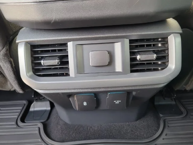 Used 2025 White Ford XLT image 15