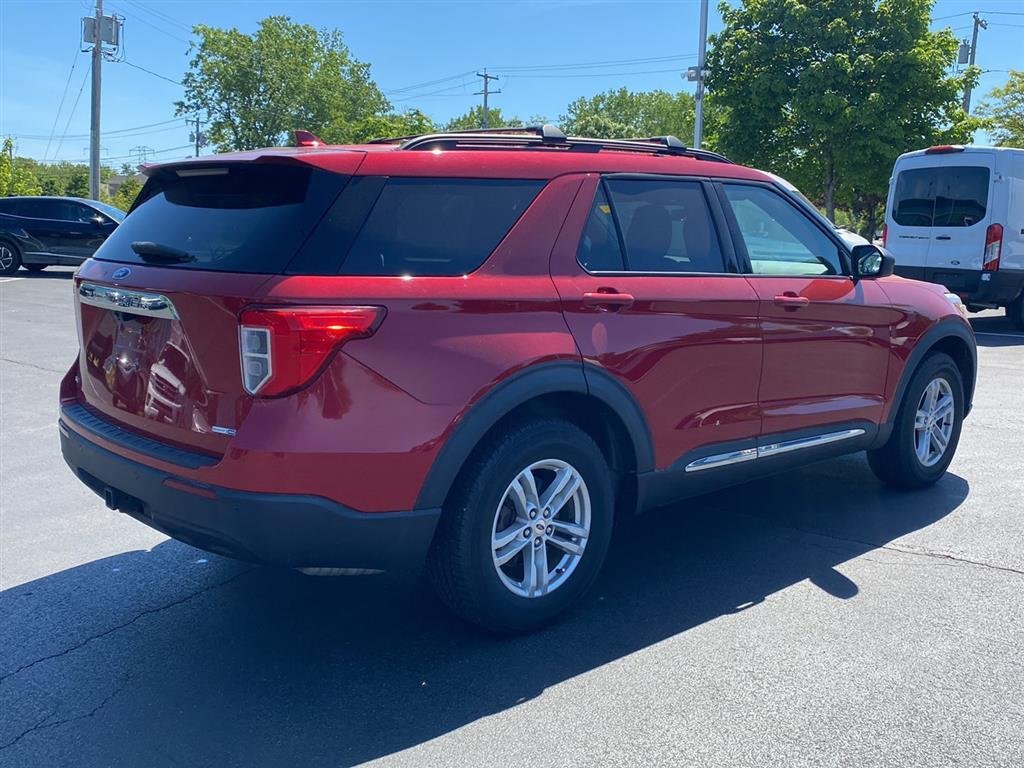 Used 2020 Rapid Red Metallic Tinted Clearcoat Ford XLT image 11