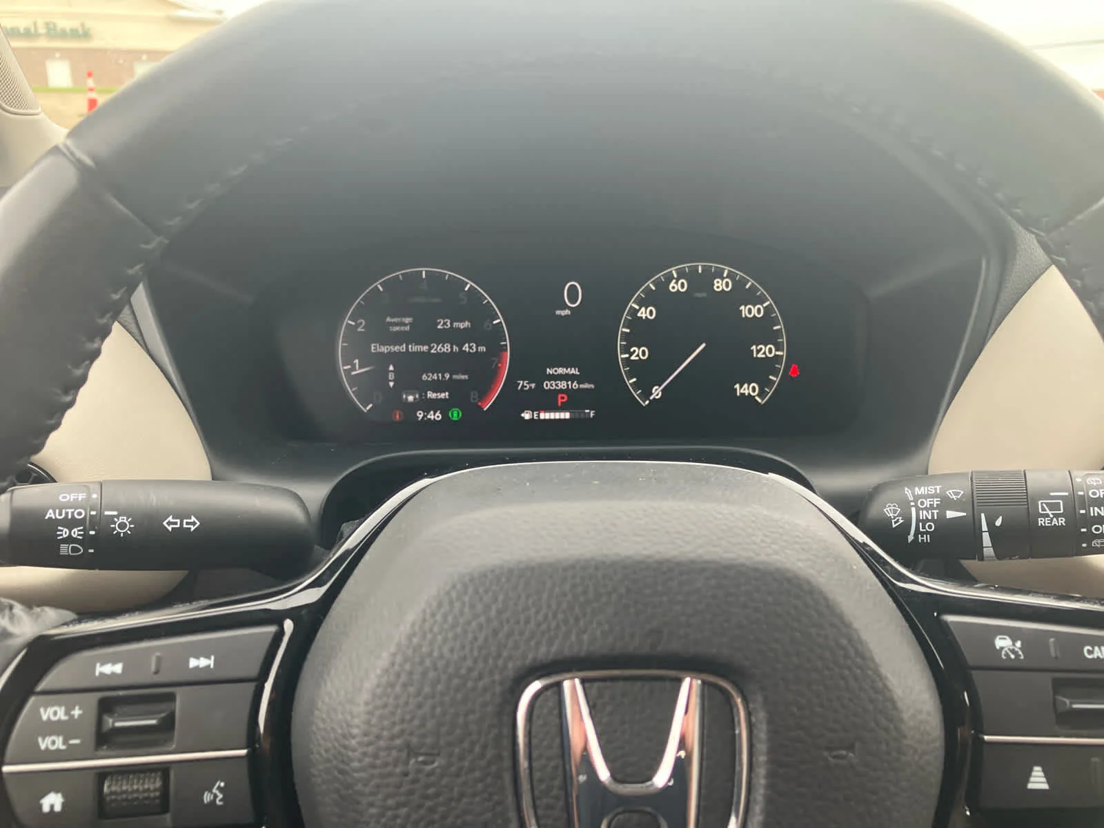 Used 2024 Platinum White Pearl Honda EX-L image 14