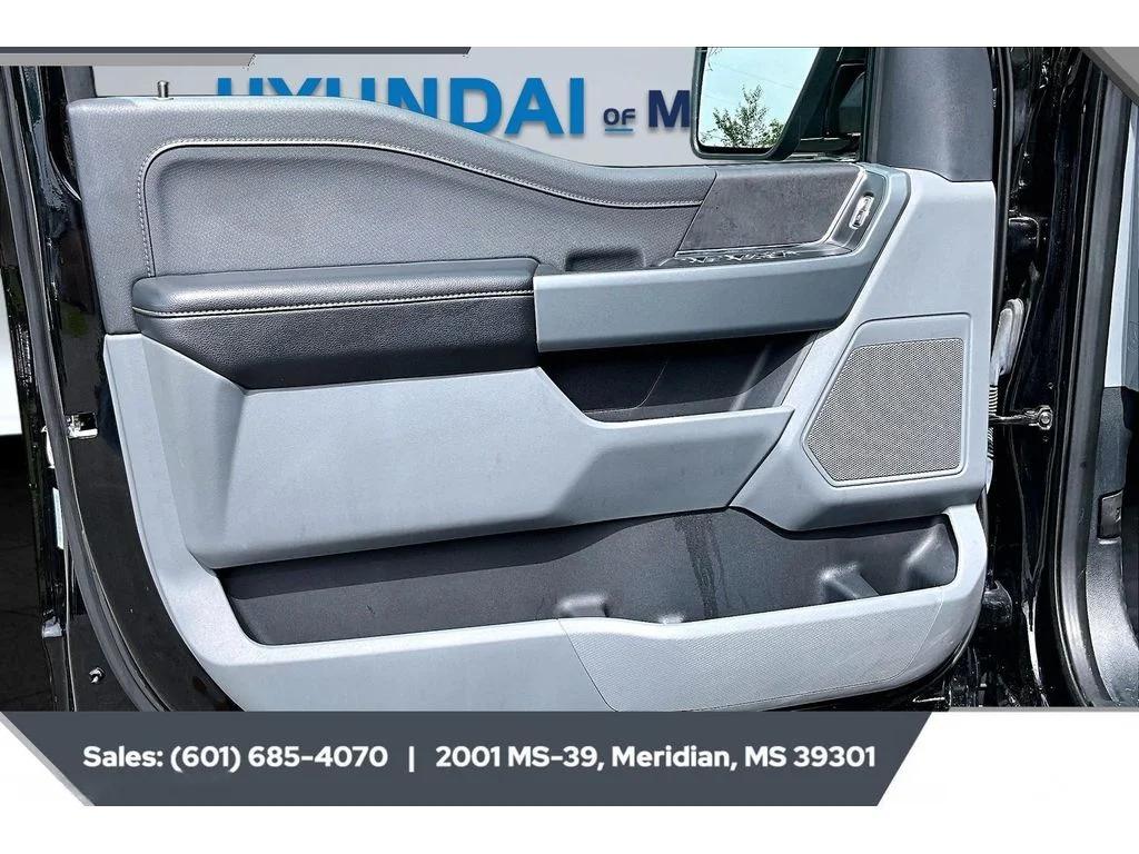 Used 2024 Agate Black Metallic Ford XLT image 17