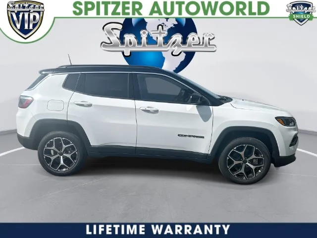New 2026 Bright White Clear-Coat Exterior Paint Jeep Limited image 11