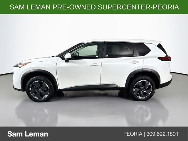 Used 2024 White Nissan SV image 4