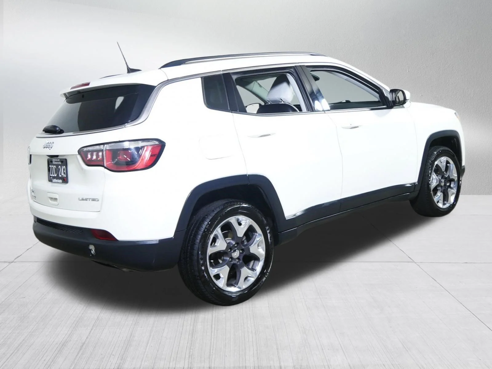 Used 2017 White Clearcoat Jeep Limited image 7