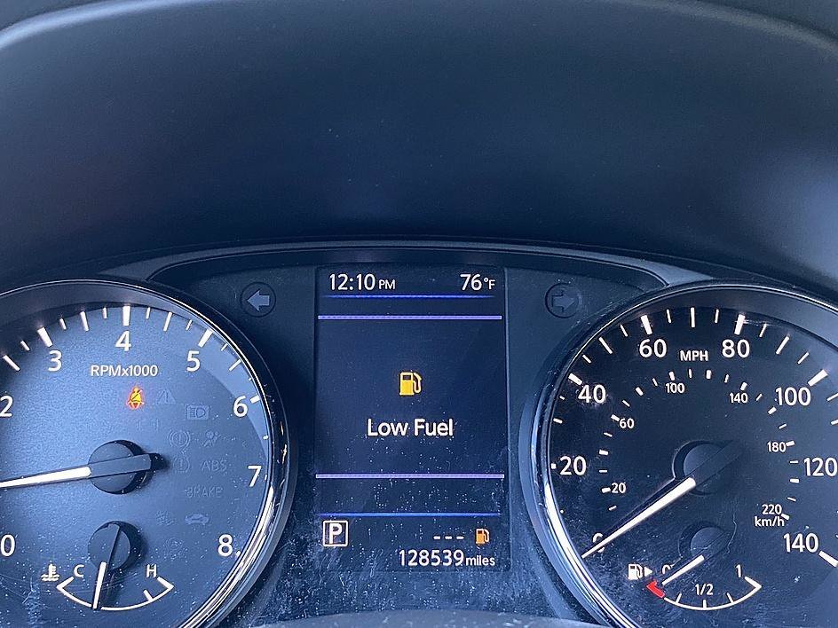 Used 2019 Gun Metallic Nissan SV image 16