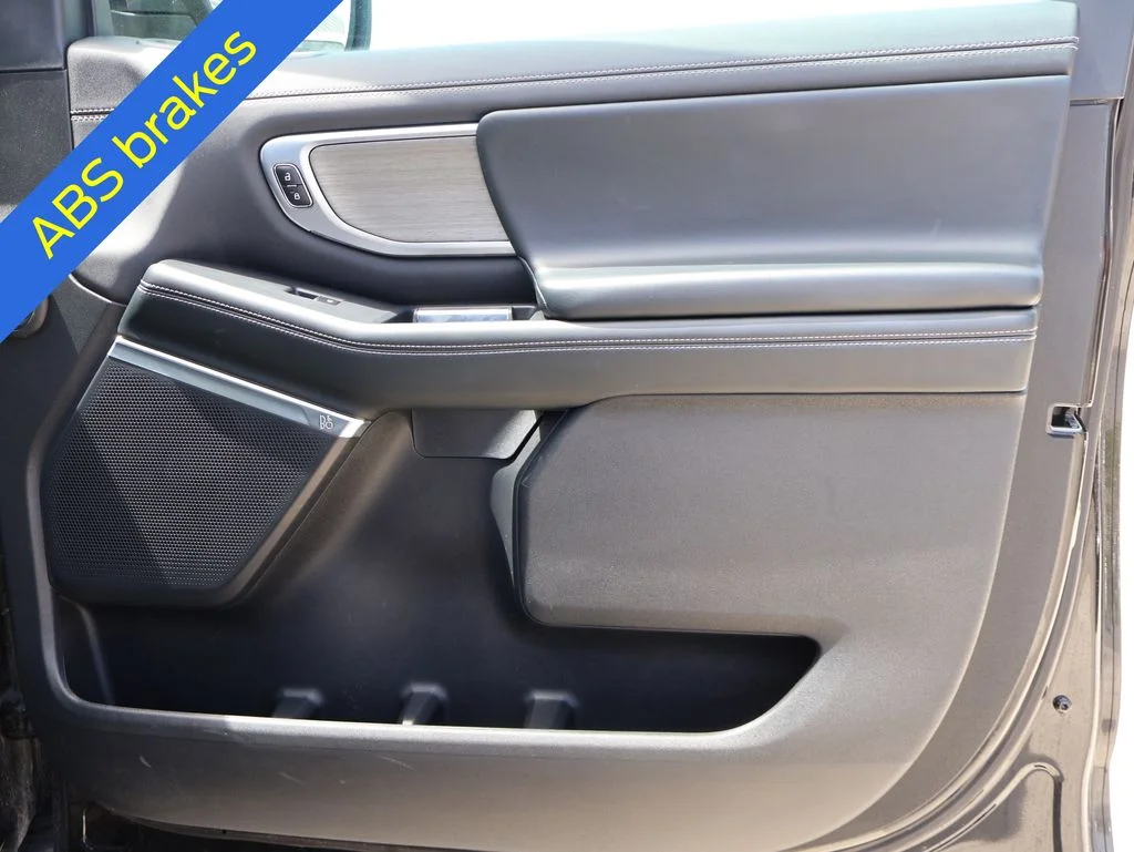 Certified Used 2025 Black Metallic Ford Platinum image 9
