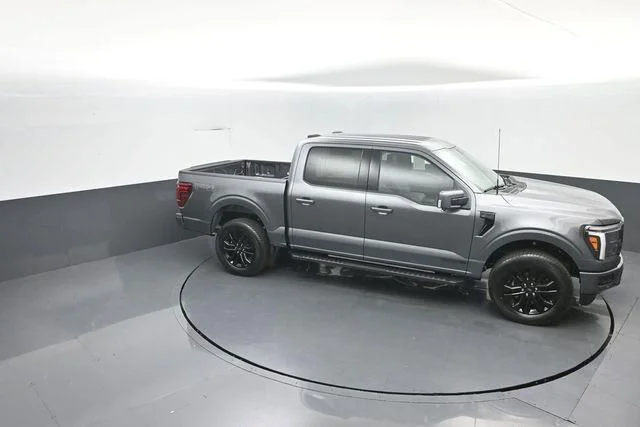 New 2026 Gray Ford Lariat image 27