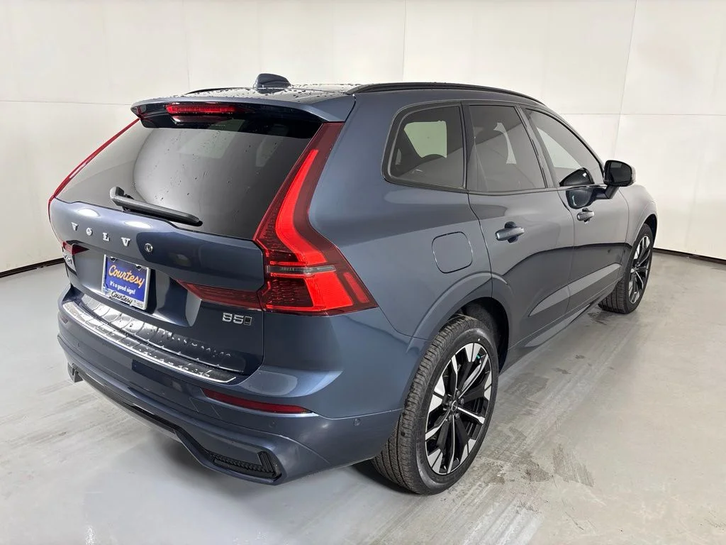 New 2026 Denim Blue Metallic Volvo Plus image 8