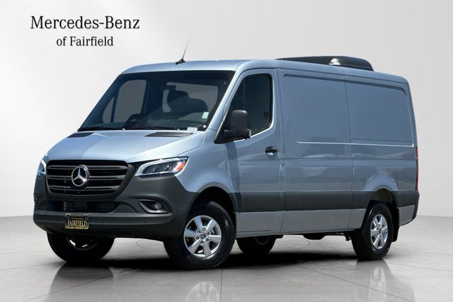 2025 Mercedes-Benz Sprinter 2500 Cargo 144 WB