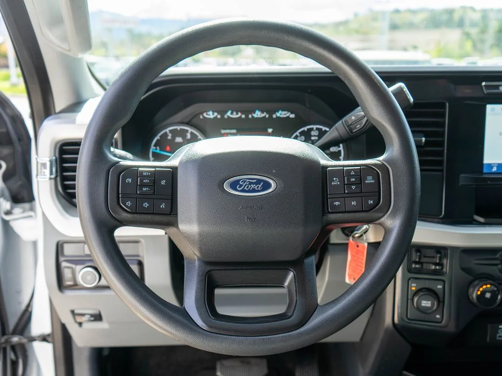 Used 2023 White Ford XLT image 14