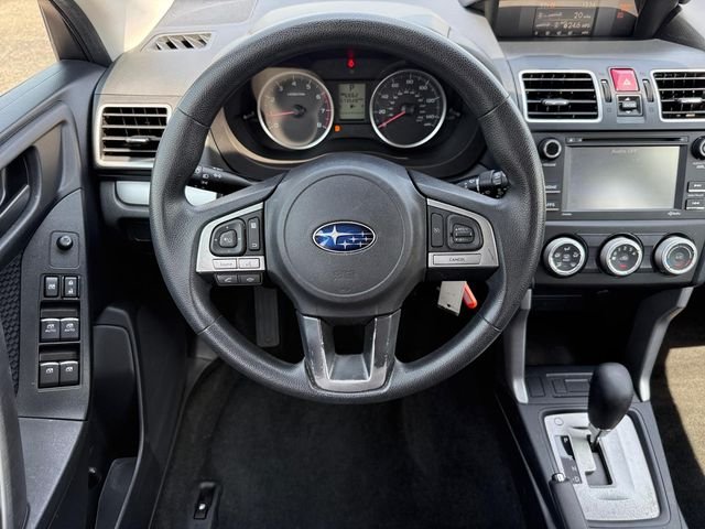 Used 2017 Crystal Black Silica Subaru 2.5i image 15