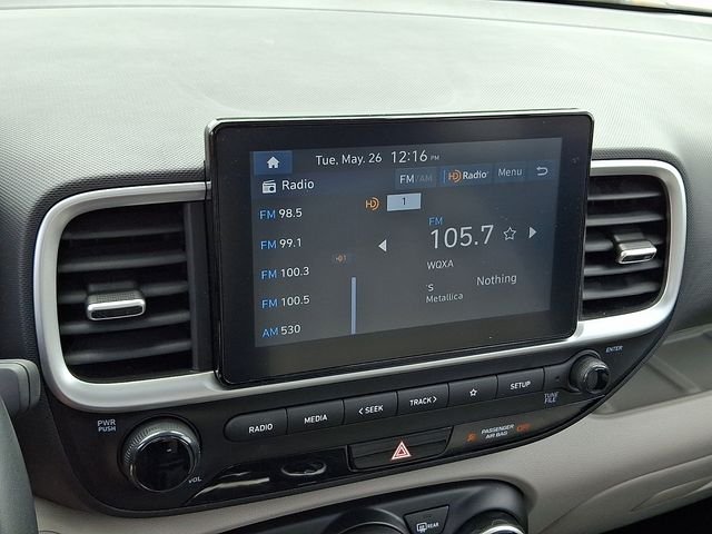 Certified Used 2025 Silver Hyundai SEL image 23