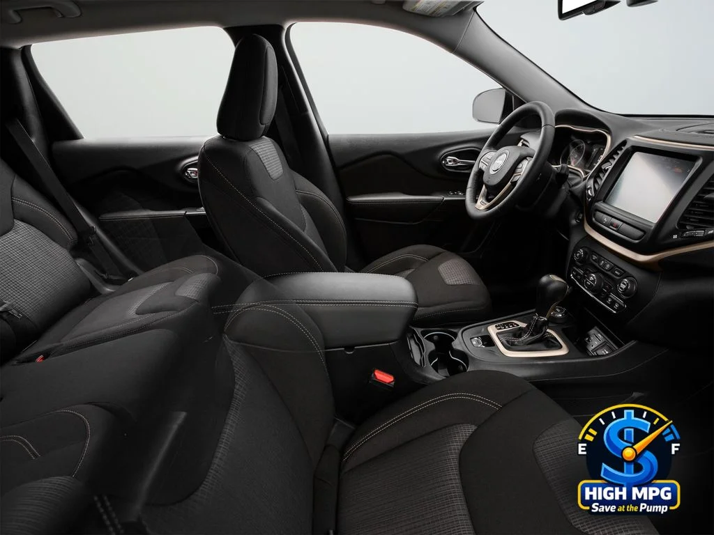 Used 2016 Black Jeep Latitude image 44