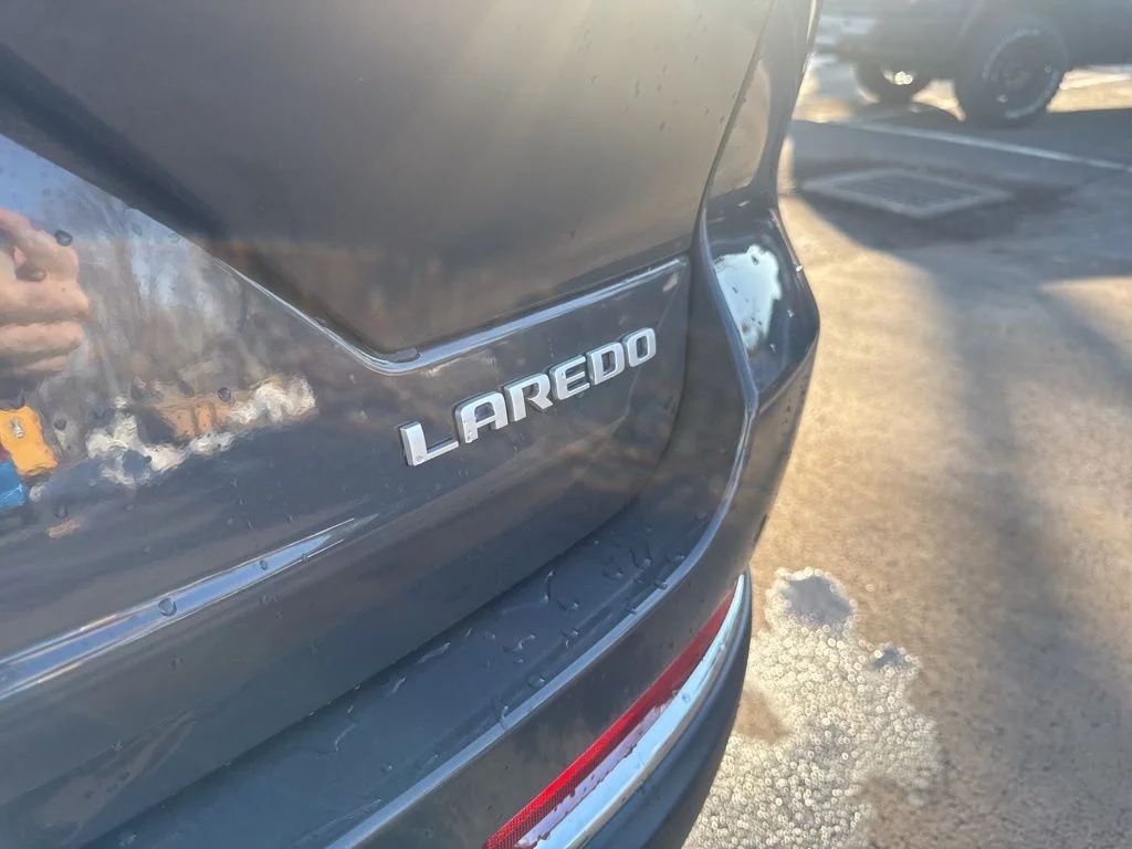 New 2026 Baltic Gray Metallic Clearcoat Jeep Laredo X image 60