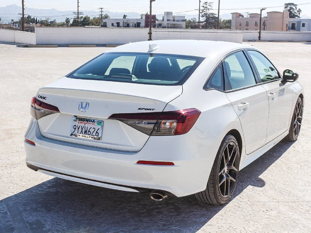 Certified Used 2026 Platinum White Honda Sport image 6