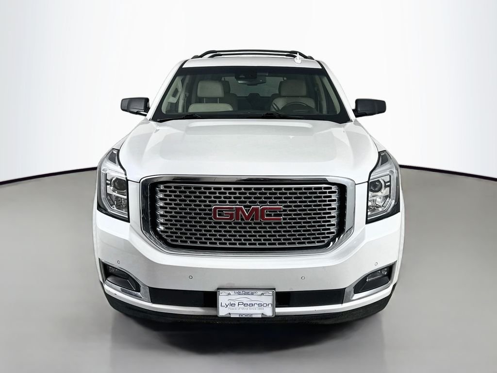 Used 2016 White GMC Denali image 6