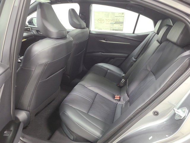 New 2026 Heavy Metal w/Midnight Black Metallic Roof Toyota XSE image 17