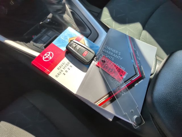 Certified Used 2025 Silver Toyota XLE image 3