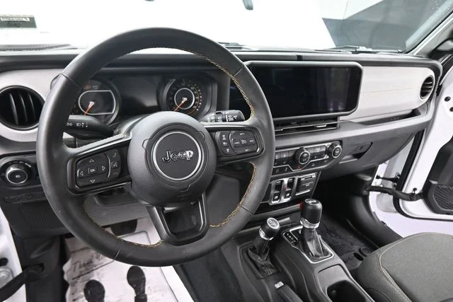 Used 2024 White Jeep Sport S image 26