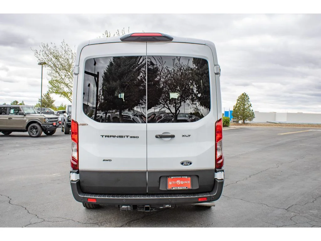 New 2026 OXFORD WHITE Ford XLT image 7