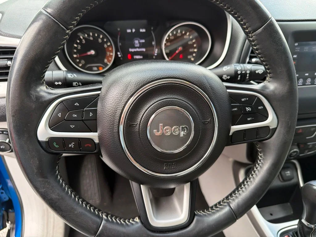 Used 2021 Blue Jeep Latitude image 20