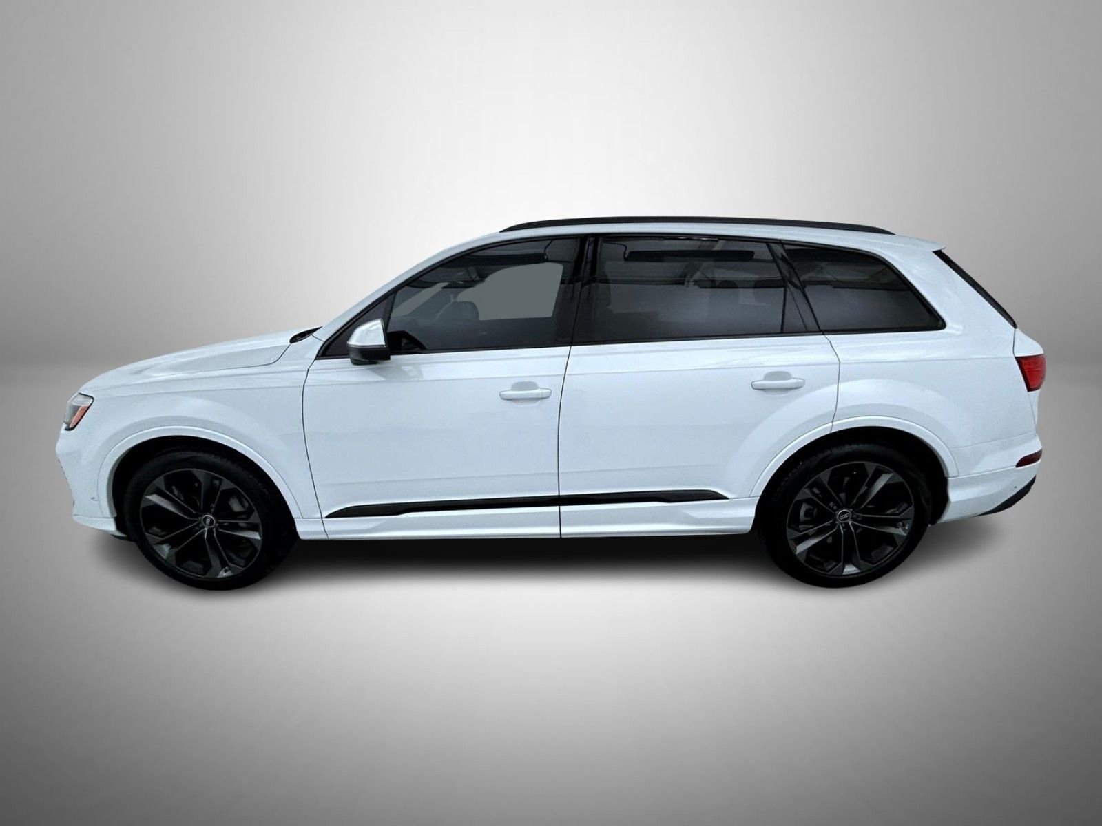 Used 2025 White Audi 55 Premium Plus image 8