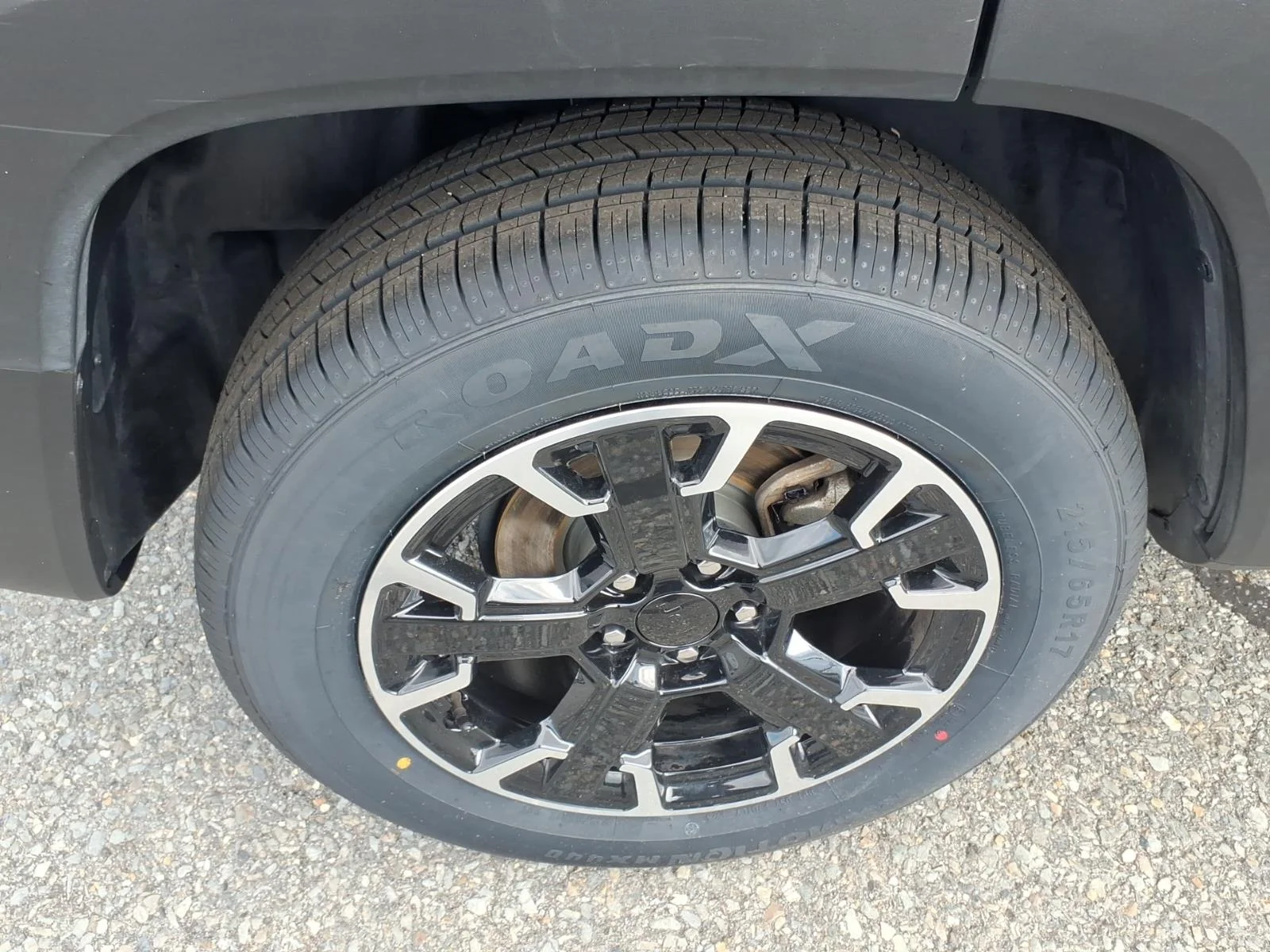 Used 2023 Slate Blue Jeep Latitude image 11
