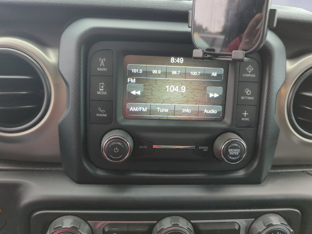 Used 2019 Gray Jeep Unlimited Sport S image 13
