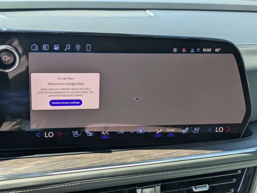 2026 Chevrolet Tahoe Premier - Photo 23