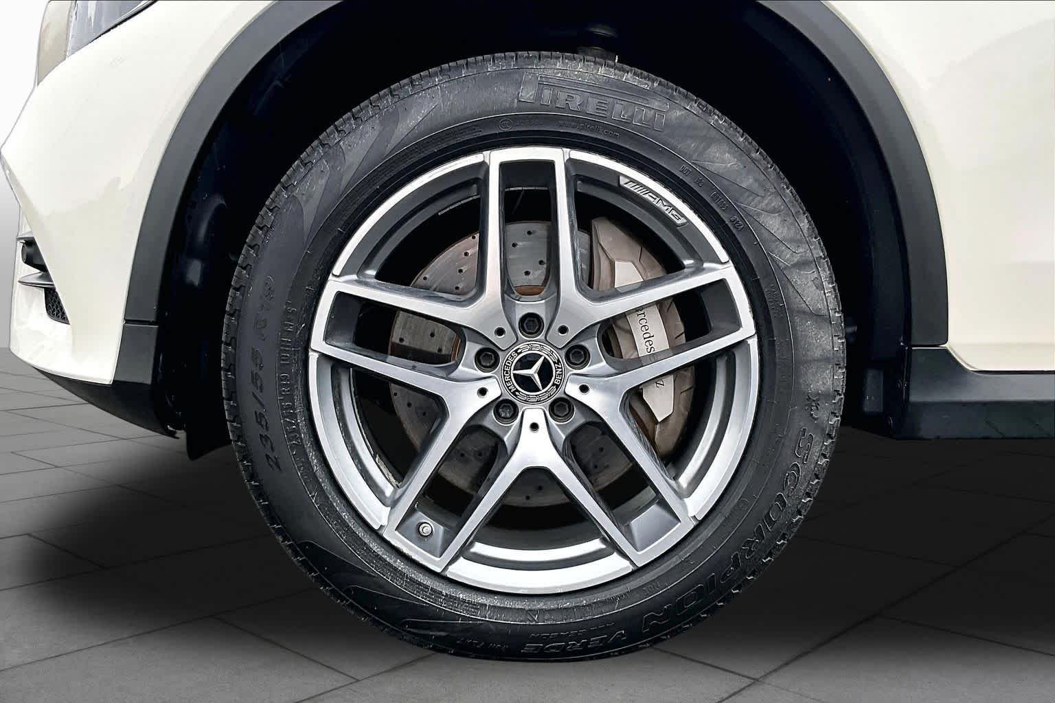 Used 2017 designo Diamond White Metallic Mercedes-Benz GLC 300 image 11