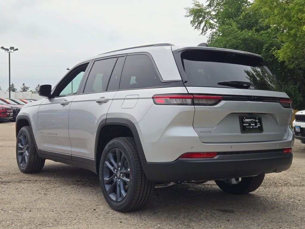 New 2026 Silver Zynith Jeep  image 18