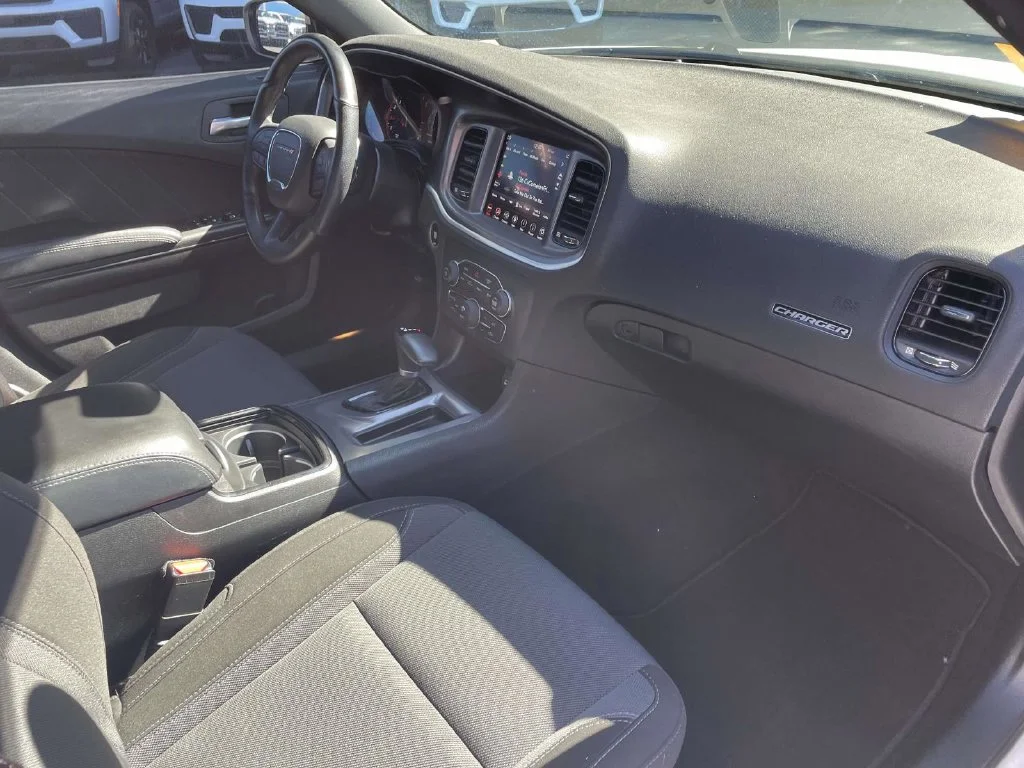 Used 2021 White Dodge SXT image 14