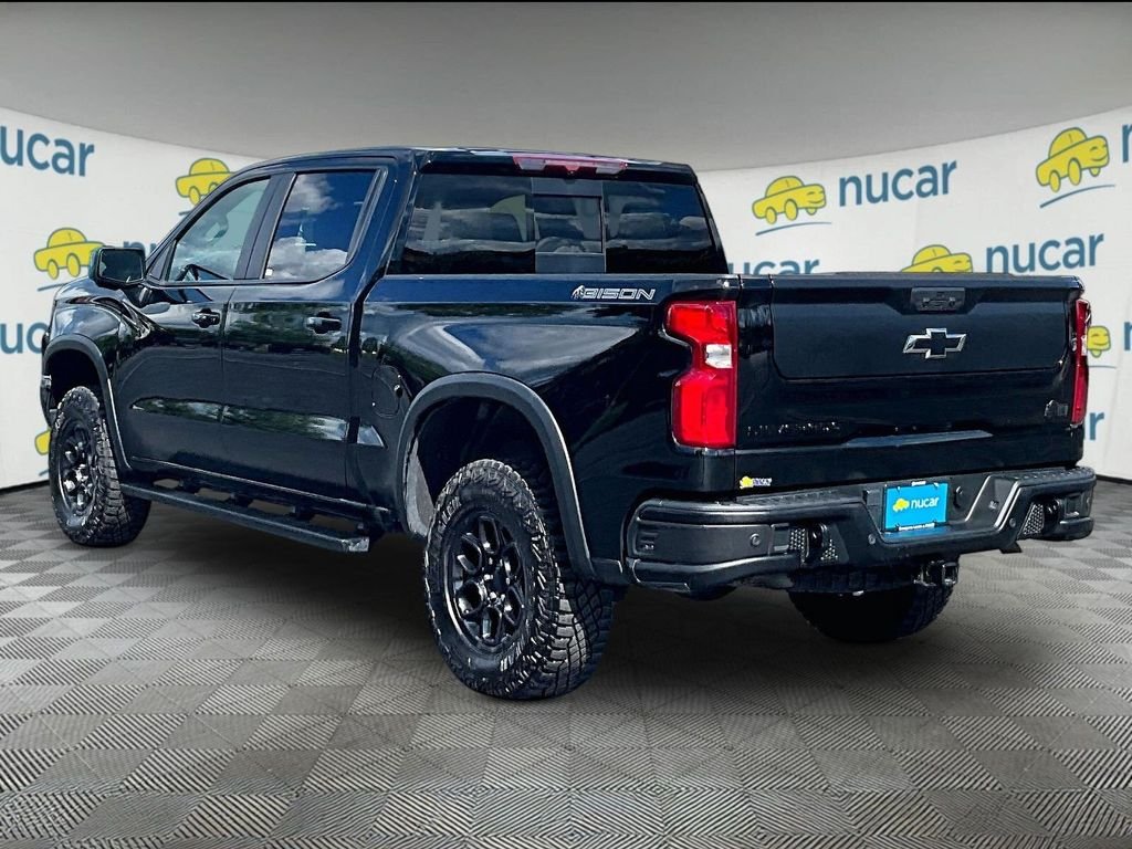 Used 2024 Black Chevrolet ZR2 image 4