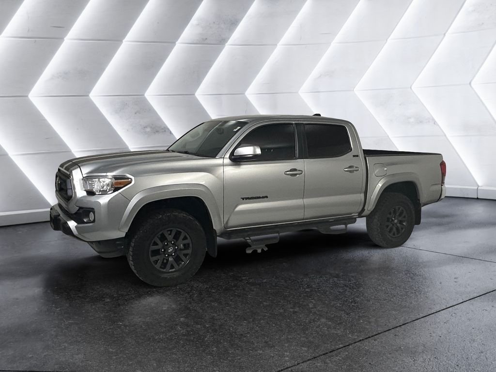 Used 2023 Silver Toyota SR5 image 3